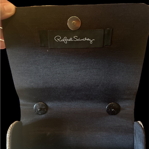 Rafael Sanchez evening bag with gorgeous detail - Picture 5 of 11